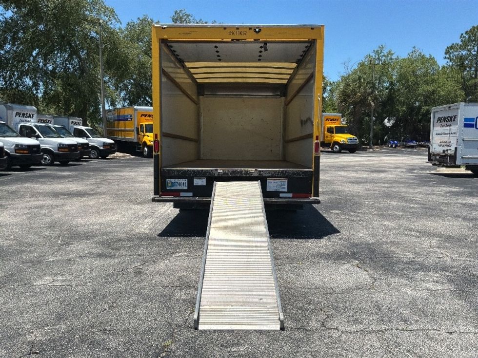 Light Duty Box Truck-Light and Medium Duty Trucks-GMC-2021-Savana G33903-Jacksonville-FL-87,052\n\t\tmiles-$ 28,500 - Image 9