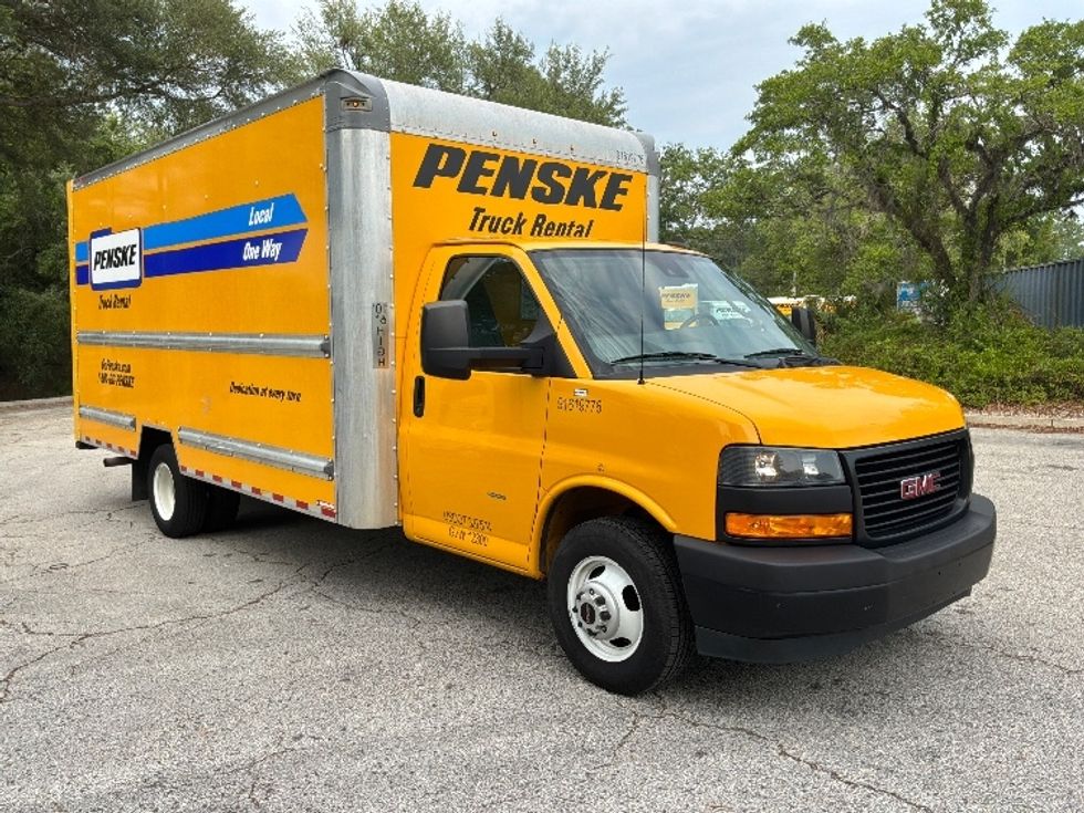Light Duty Box Truck-Light and Medium Duty Trucks-GMC-2021-Savana G33903-Jacksonville-FL-87,088\n\t\tmiles-$ 27,750 - Image 1