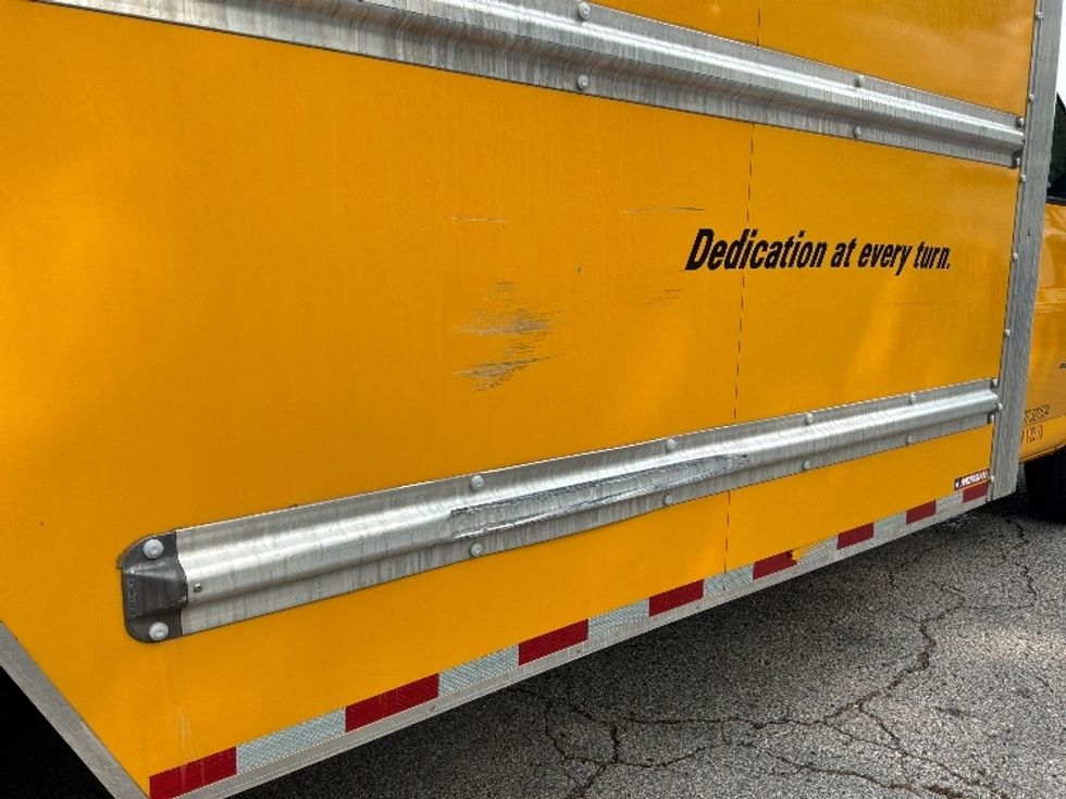 Light Duty Box Truck-Light and Medium Duty Trucks-GMC-2021-Savana G33903-Jacksonville-FL-87,088\n\t\tmiles-$ 27,750 - Image 27