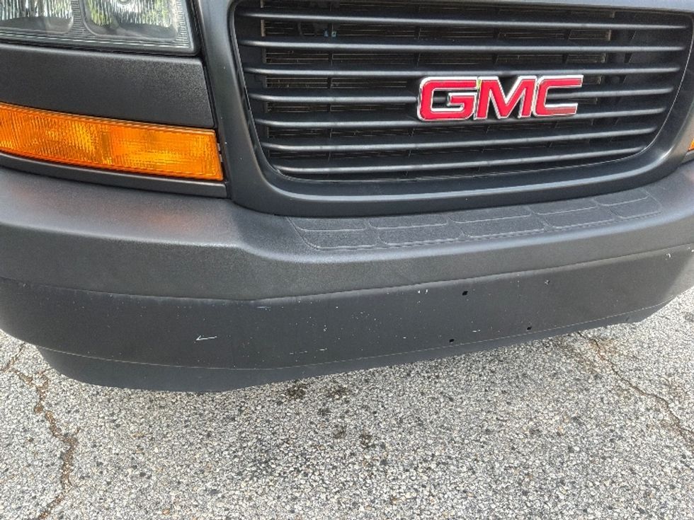 Light Duty Box Truck-Light and Medium Duty Trucks-GMC-2021-Savana G33903-Jacksonville-FL-87,088\n\t\tmiles-$ 27,750 - Image 30
