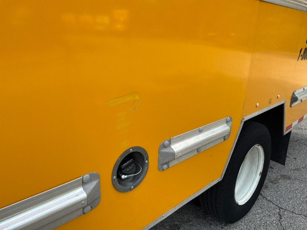 Light Duty Box Truck-Light and Medium Duty Trucks-GMC-2021-Savana G33903-Jacksonville-FL-87,088\n\t\tmiles-$ 27,750 - Image 31