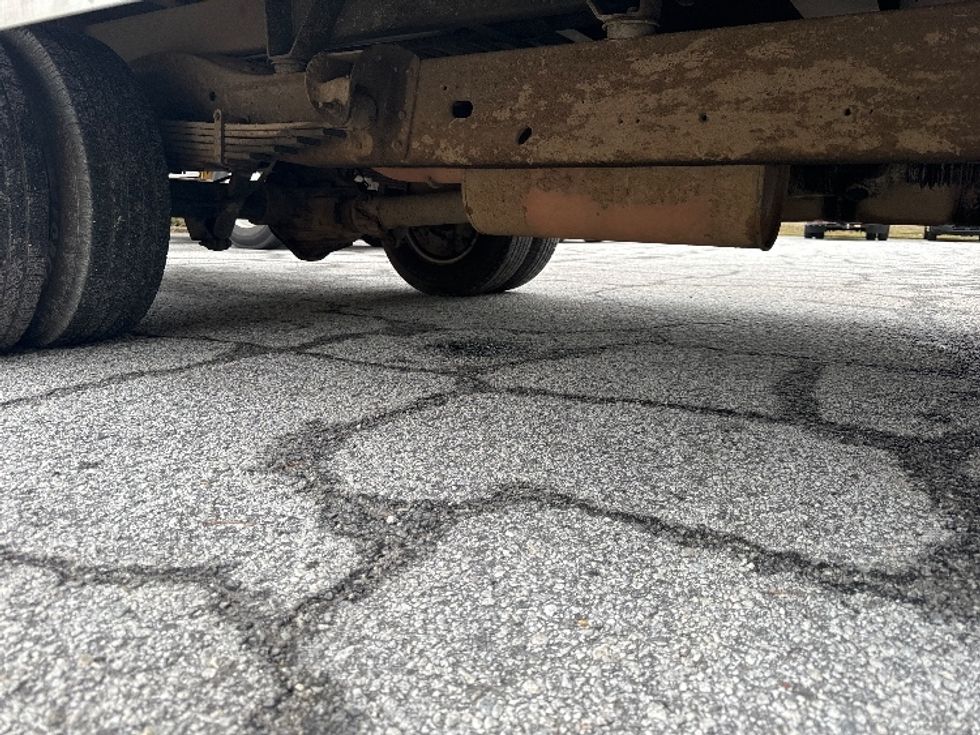 Light Duty Box Truck-Light and Medium Duty Trucks-GMC-2021-Savana G33903-Jacksonville-FL-90,374\n\t\tmiles-$ 27,250 - Image 14