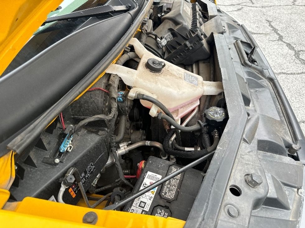 Light Duty Box Truck-Light and Medium Duty Trucks-GMC-2021-Savana G33903-Jacksonville-FL-90,374\n\t\tmiles-$ 27,250 - Image 23