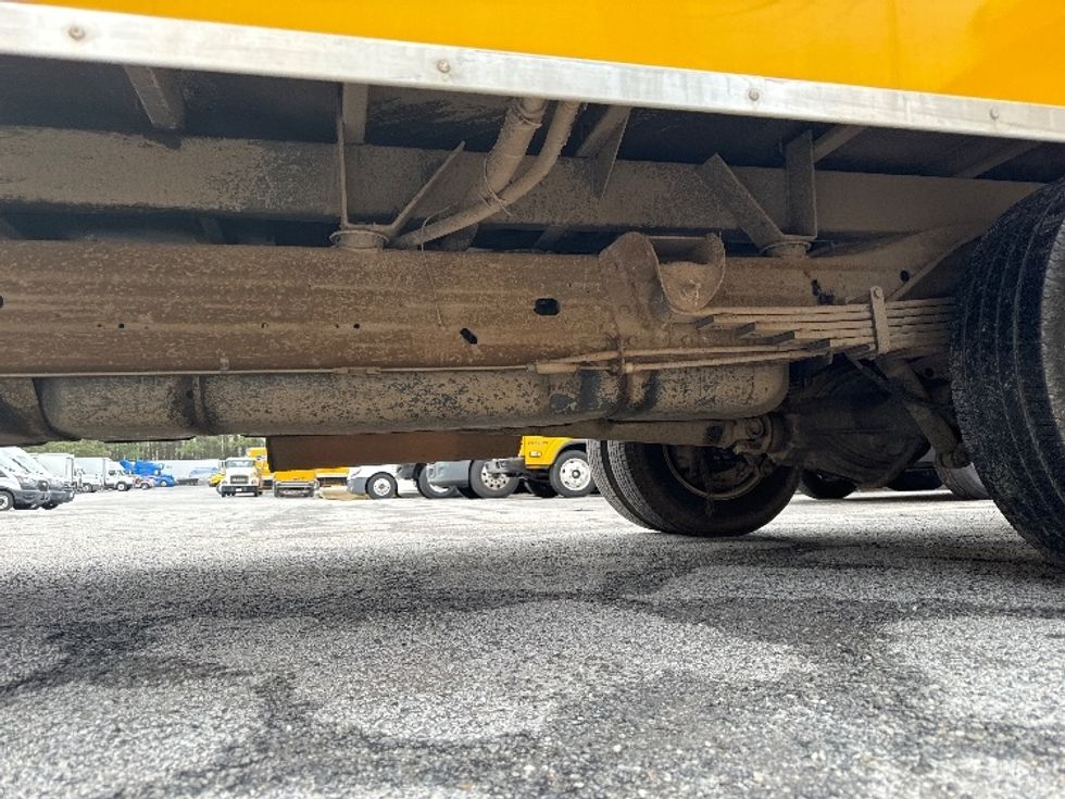 Light Duty Box Truck-Light and Medium Duty Trucks-GMC-2021-Savana G33903-Jacksonville-FL-90,374\n\t\tmiles-$ 27,250 - Image 5