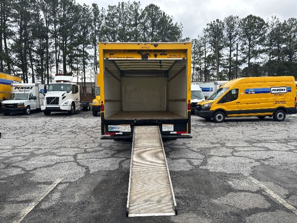 Light Duty Box Truck-Light and Medium Duty Trucks-GMC-2021-Savana G33903-Jacksonville-FL-90,374\n\t\tmiles-$ 27,250 - Image 9