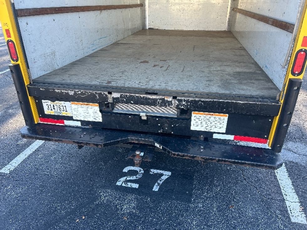 Light Duty Box Truck-Light and Medium Duty Trucks-GMC-2021-Savana G33903-Jacksonville-FL-90,689\n\t\tmiles-$ 28,750 - Image 10