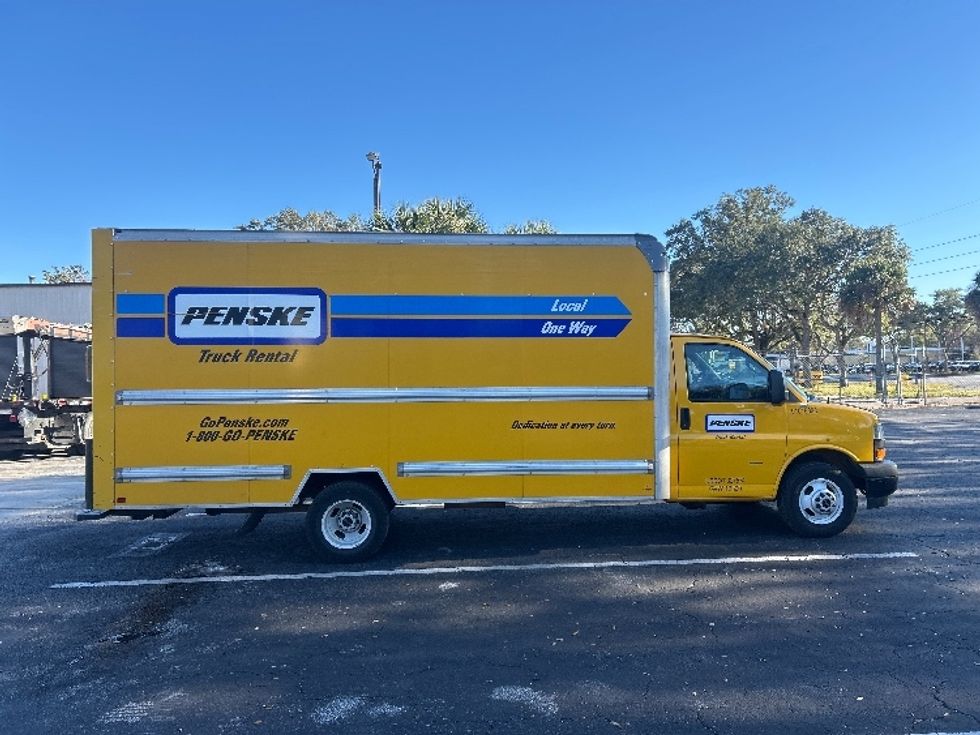 Light Duty Box Truck-Light and Medium Duty Trucks-GMC-2021-Savana G33903-Jacksonville-FL-90,689\n\t\tmiles-$ 28,750 - Image 15