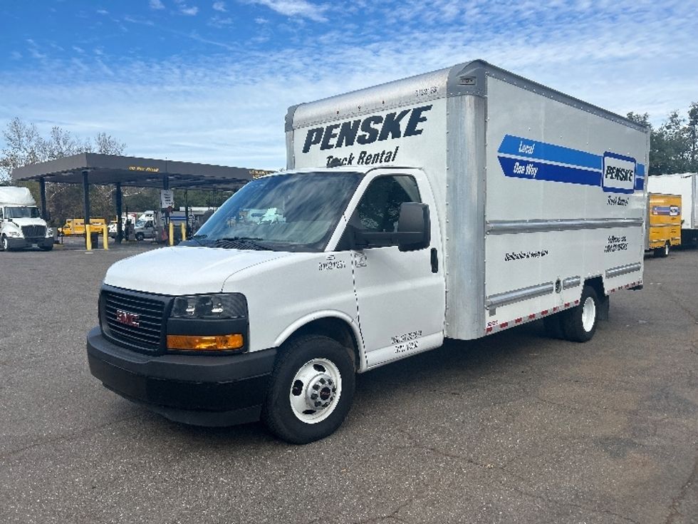 Light Duty Box Truck-Light and Medium Duty Trucks-GMC-2021-Savana G33903-Jacksonville-FL-92,790\n\t\tmiles-$ 31,500 - Image 3
