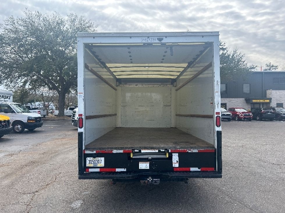Light Duty Box Truck-Light and Medium Duty Trucks-GMC-2021-Savana G33903-Jacksonville-FL-92,790\n\t\tmiles-$ 31,500 - Image 8