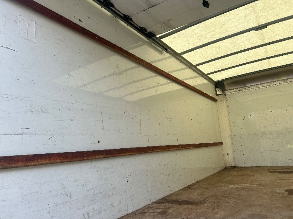 Light Duty Box Truck-Light and Medium Duty Trucks-GMC-2021-Savana G33903-Jacksonville-FL-96,318\n\t\tmiles-$ 30,500 - Image 11