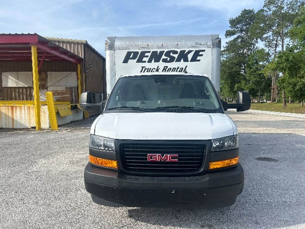 Light Duty Box Truck-Light and Medium Duty Trucks-GMC-2021-Savana G33903-Jacksonville-FL-96,318\n\t\tmiles-$ 30,500 - Image 2