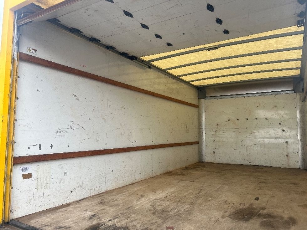 Light Duty Box Truck-Light and Medium Duty Trucks-GMC-2021-Savana G33903-Jacksonville-FL-99,664\n\t\tmiles-$ 27,000 - Image 10