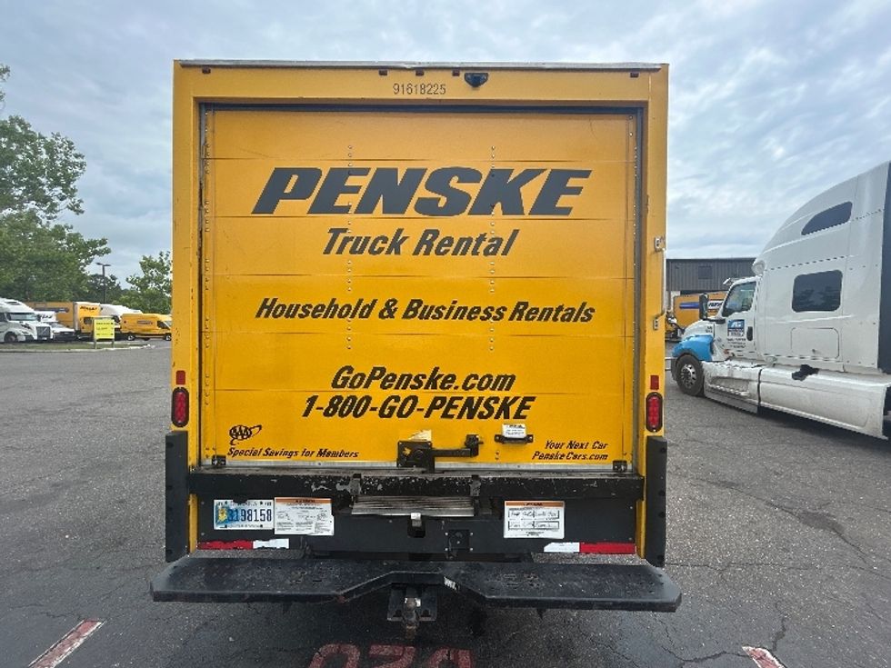 Light Duty Box Truck-Light and Medium Duty Trucks-GMC-2021-Savana G33903-Jacksonville-FL-99,664\n\t\tmiles-$ 27,000 - Image 7