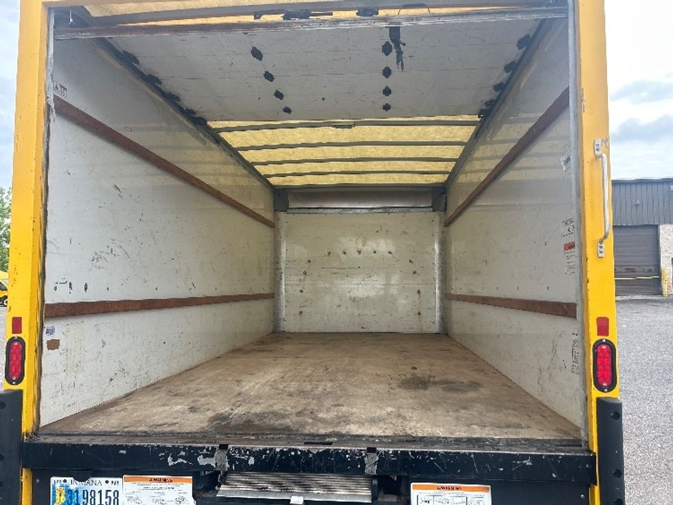 Light Duty Box Truck-Light and Medium Duty Trucks-GMC-2021-Savana G33903-Jacksonville-FL-99,664\n\t\tmiles-$ 27,000 - Image 8