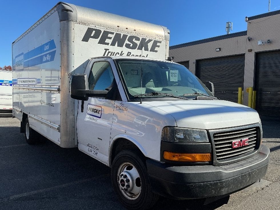 Light Duty Box Truck-Light and Medium Duty Trucks-GMC-2021-Savana G33903-Jamaica-NY-97,199\n\t\tmiles-$ 29,750 - Image 1