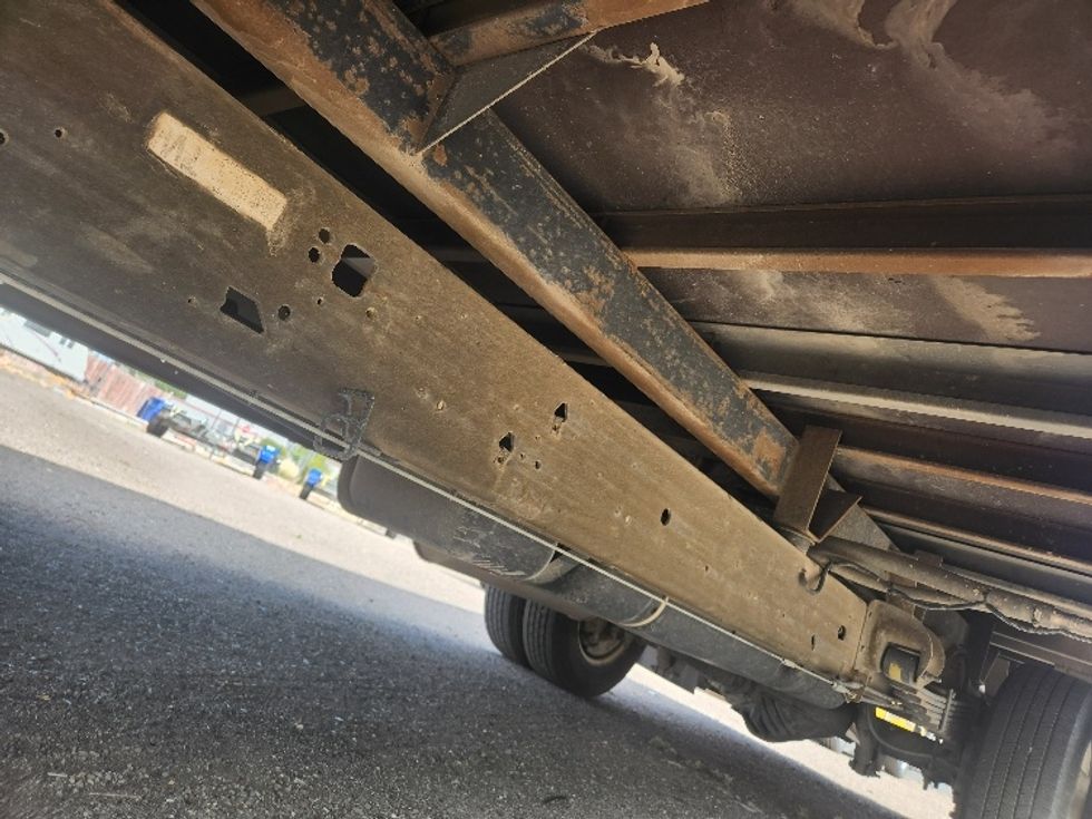 Light Duty Box Truck-Light and Medium Duty Trucks-GMC-2021-Savana G33903-Jerome-ID-89,682\n\t\tmiles-$ 30,750 - Image 5