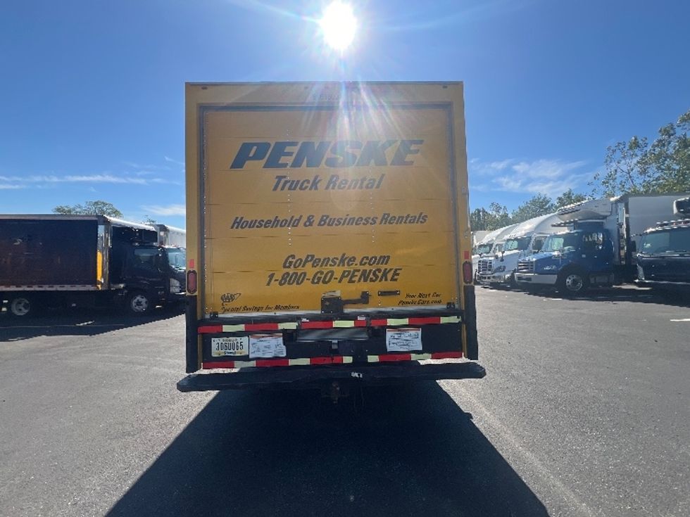 Light Duty Box Truck-Light and Medium Duty Trucks-GMC-2021-Savana G33903-Jessup-MD-117,519\n\t\tmiles-$ 22,000 - Image 7