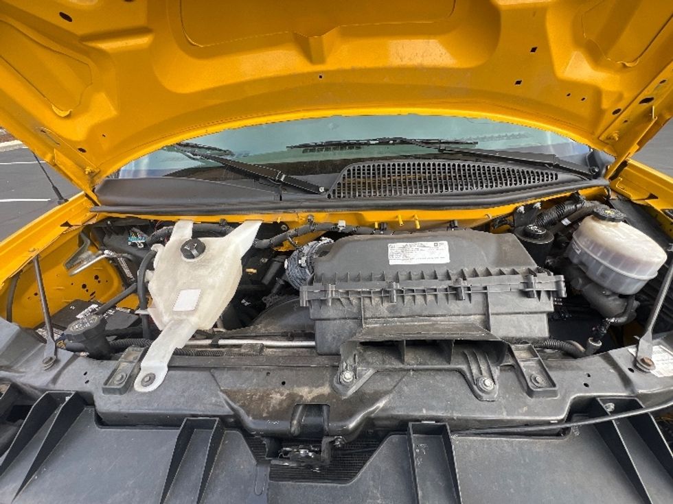 Light Duty Box Truck-Light and Medium Duty Trucks-GMC-2021-Savana G33903-Jessup-MD-97,178\n\t\tmiles-$ 26,000 - Image 24