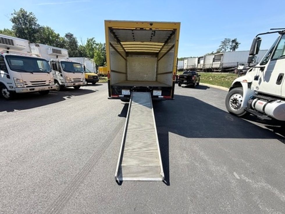 Light Duty Box Truck-Light and Medium Duty Trucks-GMC-2021-Savana G33903-Jessup-MD-97,186\n\t\tmiles-$ 26,000 - Image 13