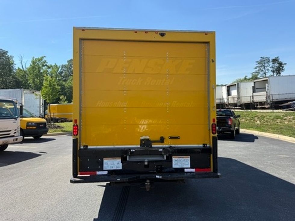 Light Duty Box Truck-Light and Medium Duty Trucks-GMC-2021-Savana G33903-Jessup-MD-97,186\n\t\tmiles-$ 26,000 - Image 6