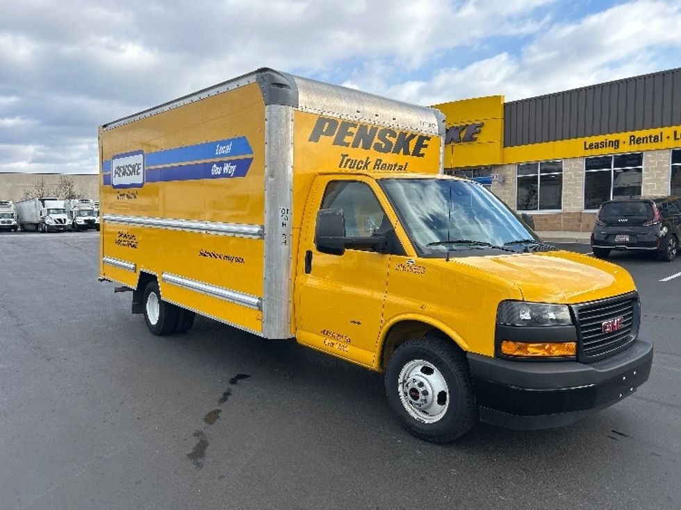 Light Duty Box Truck-Light and Medium Duty Trucks-GMC-2021-Savana G33903-Jessup-MD-98,187\n\t\tmiles-$ 26,000 - Image 1