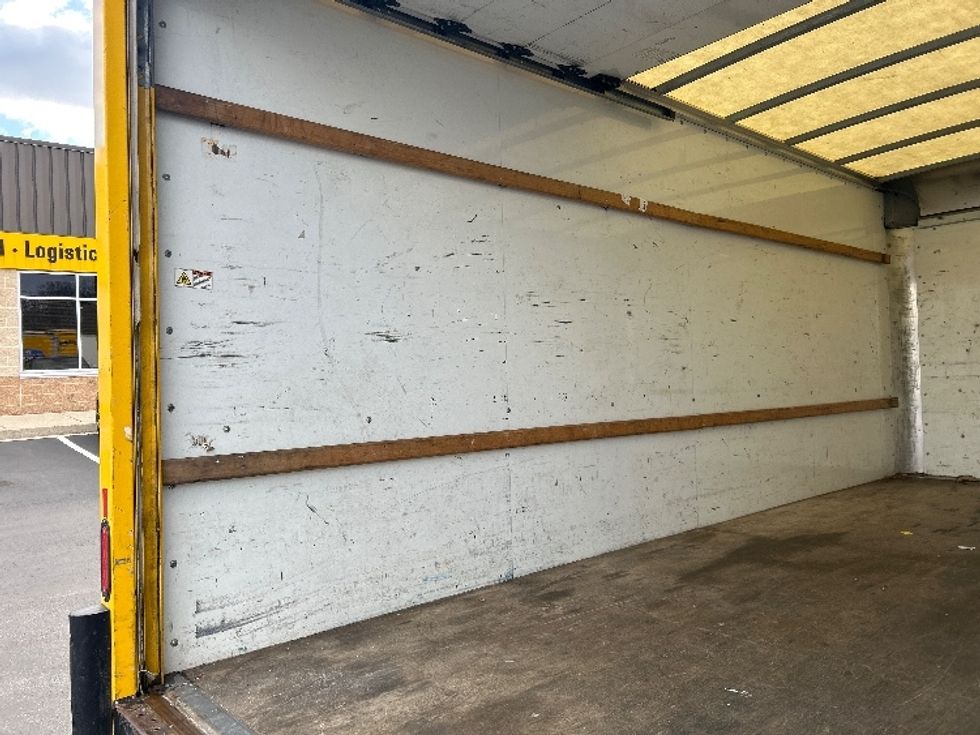 Light Duty Box Truck-Light and Medium Duty Trucks-GMC-2021-Savana G33903-Jessup-MD-98,187\n\t\tmiles-$ 26,000 - Image 10