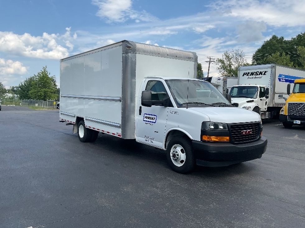Light Duty Box Truck-Light and Medium Duty Trucks-GMC-2021-Savana G33903-Jessup-PA-58,878\n\t\tmiles-$ 33,000 - Image 1