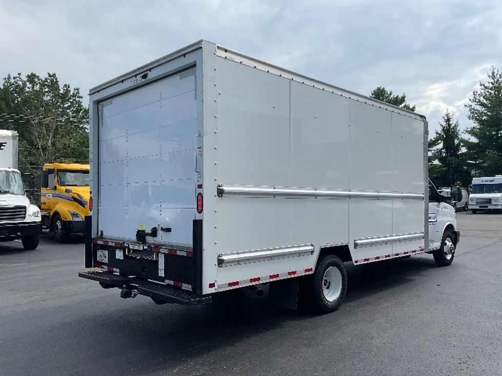 Light Duty Box Truck-Light and Medium Duty Trucks-GMC-2021-Savana G33903-Jessup-PA-58,878\n\t\tmiles-$ 33,000 - Image 11
