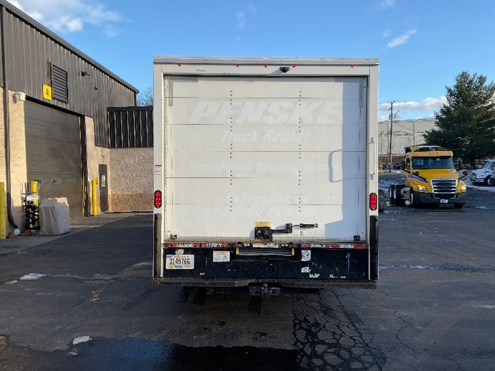 Light Duty Box Truck-Light and Medium Duty Trucks-GMC-2021-Savana G33903-Jessup-PA-88,051\n\t\tmiles-$ 29,750 - Image 7
