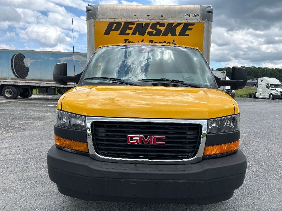 Light Duty Box Truck-Light and Medium Duty Trucks-GMC-2021-Savana G33903-Johnstown-PA-75,185\n\t\tmiles-$ 27,000 - Image 2