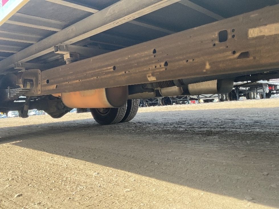 Light Duty Box Truck-Light and Medium Duty Trucks-GMC-2021-Savana G33903-Jurupa Valley-CA-88,037\n\t\tmiles-$ 32,250 - Image 13