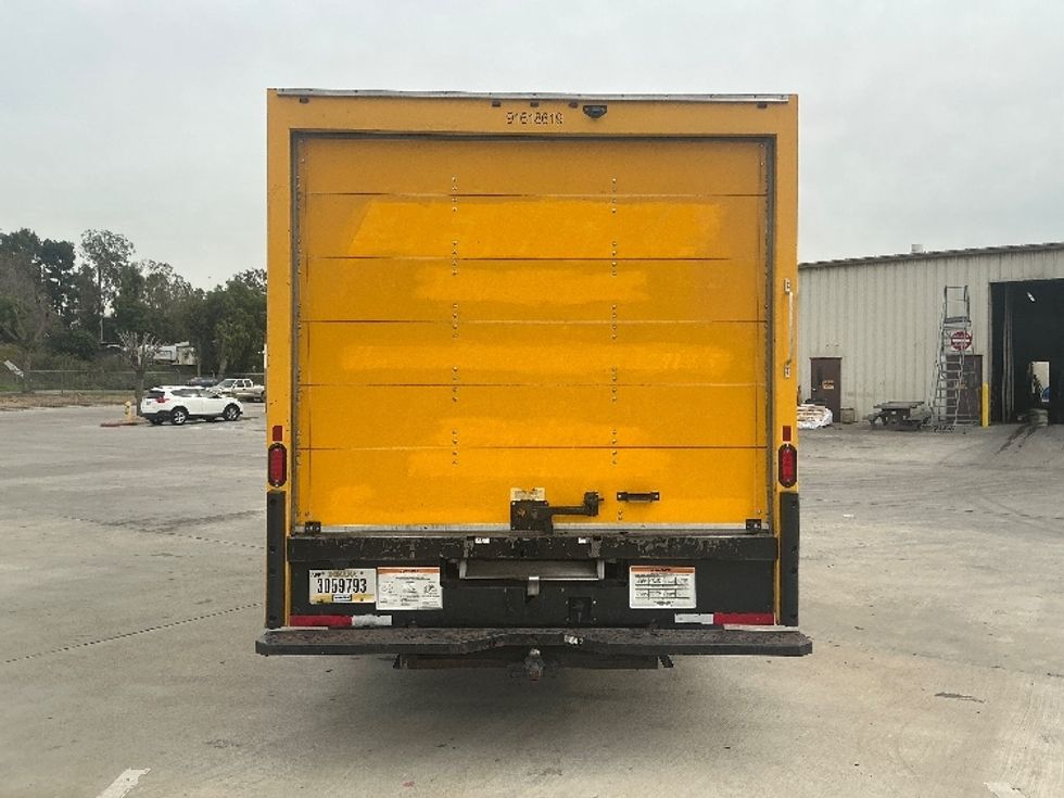 Light Duty Box Truck-Light and Medium Duty Trucks-GMC-2021-Savana G33903-Jurupa Valley-CA-88,539\n\t\tmiles-$ 29,000 - Image 7