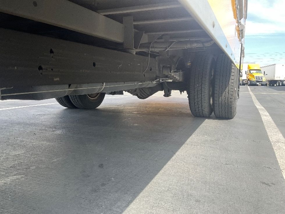 Light Duty Box Truck-Light and Medium Duty Trucks-GMC-2021-Savana G33903-Jurupa Valley-CA-91,322\n\t\tmiles-$ 28,750 - Image 5