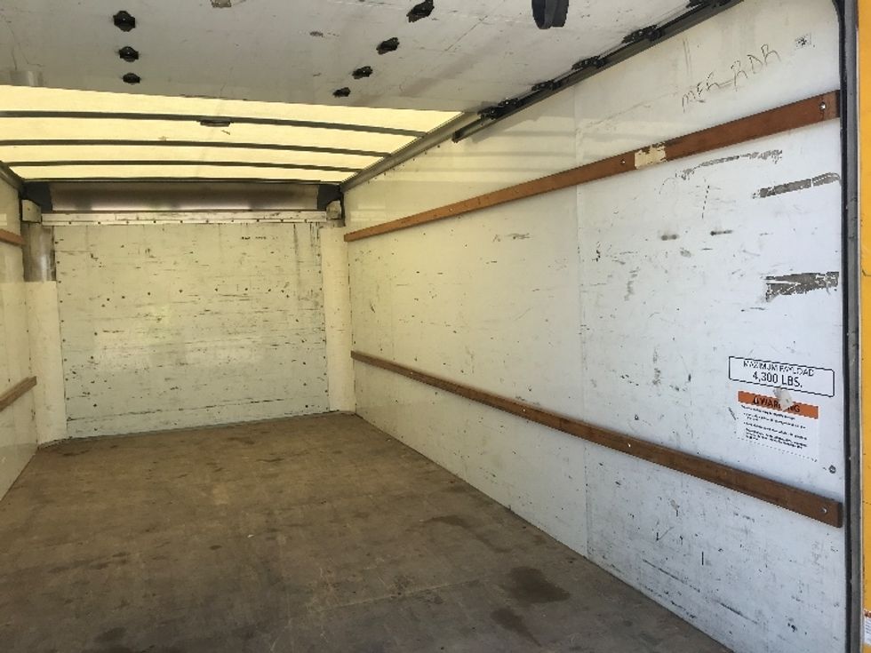 Light Duty Box Truck-Light and Medium Duty Trucks-GMC-2021-Savana G33903-Jurupa Valley-CA-92,692\n\t\tmiles-$ 26,250 - Image 12