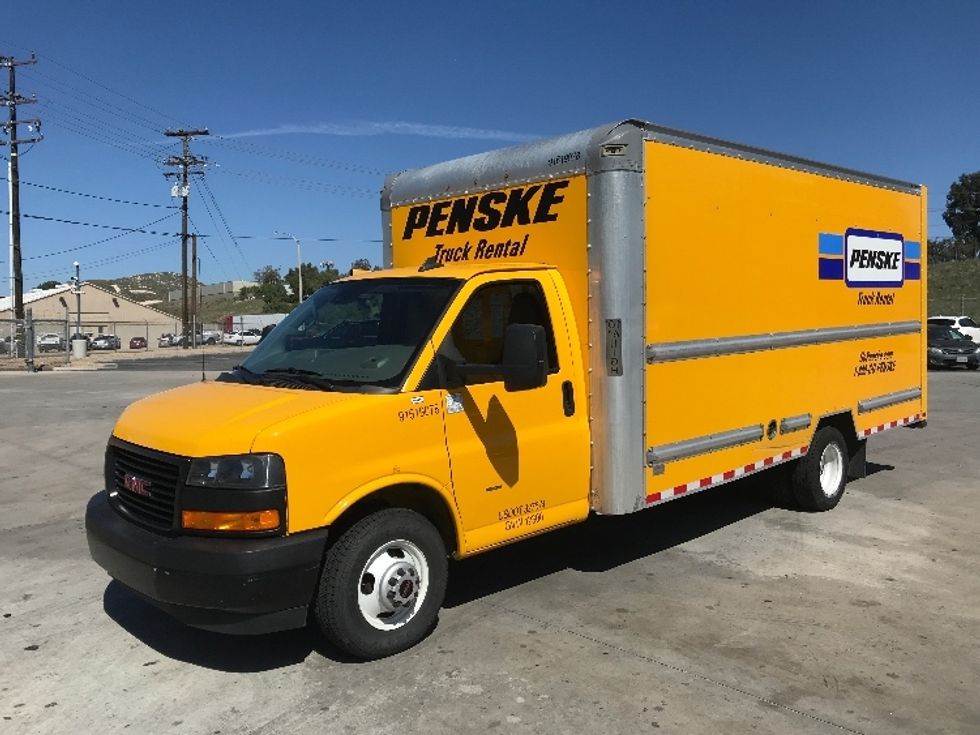 Light Duty Box Truck-Light and Medium Duty Trucks-GMC-2021-Savana G33903-Jurupa Valley-CA-92,692\n\t\tmiles-$ 26,250 - Image 3