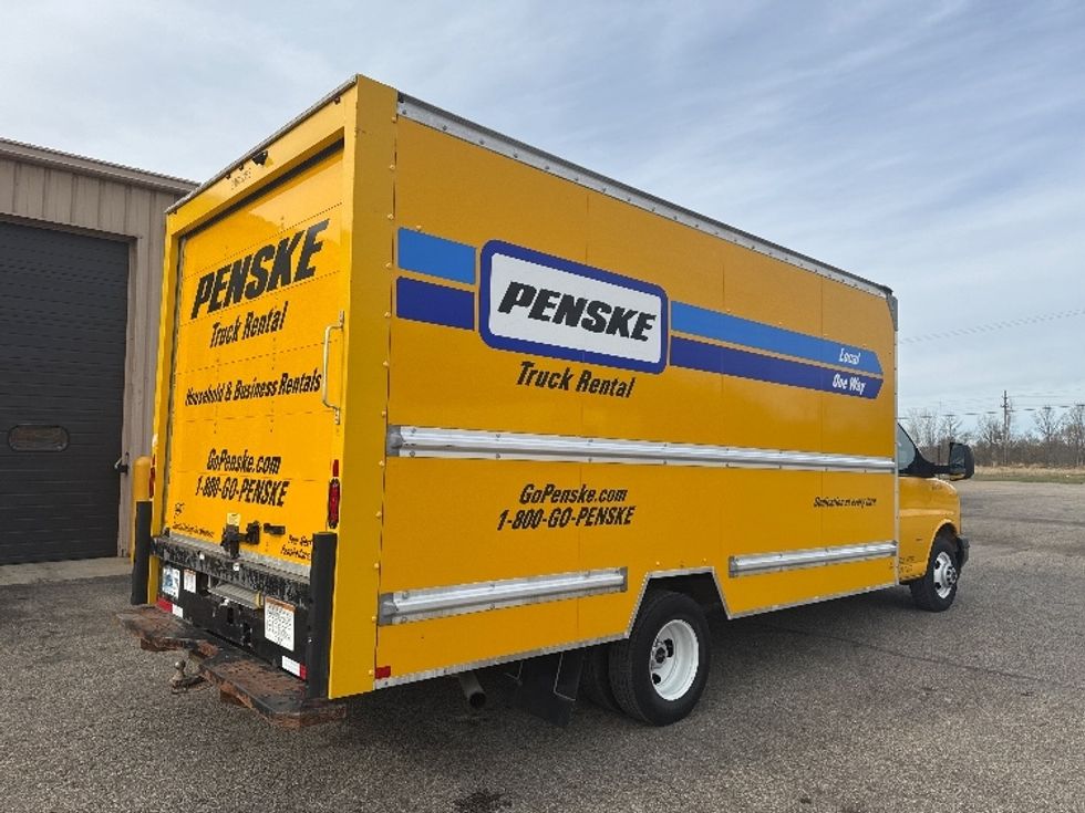 Light Duty Box Truck-Light and Medium Duty Trucks-GMC-2021-Savana G33903-Kalamazoo-MI-70,428\n\t\tmiles-$ 34,000 - Image 13