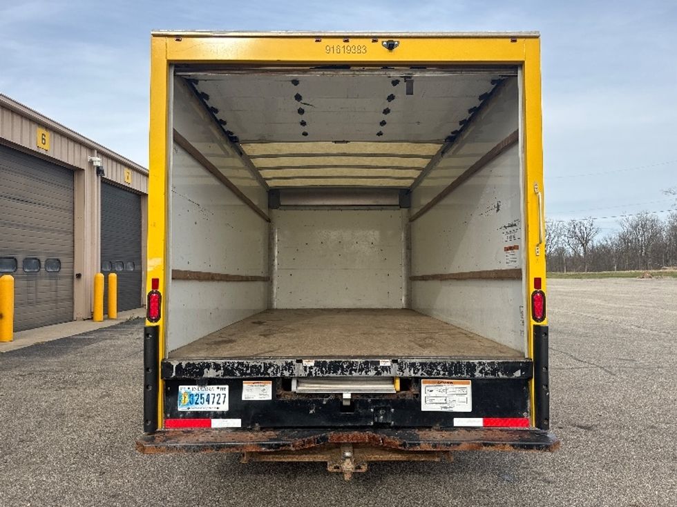Light Duty Box Truck-Light and Medium Duty Trucks-GMC-2021-Savana G33903-Kalamazoo-MI-70,428\n\t\tmiles-$ 34,000 - Image 8