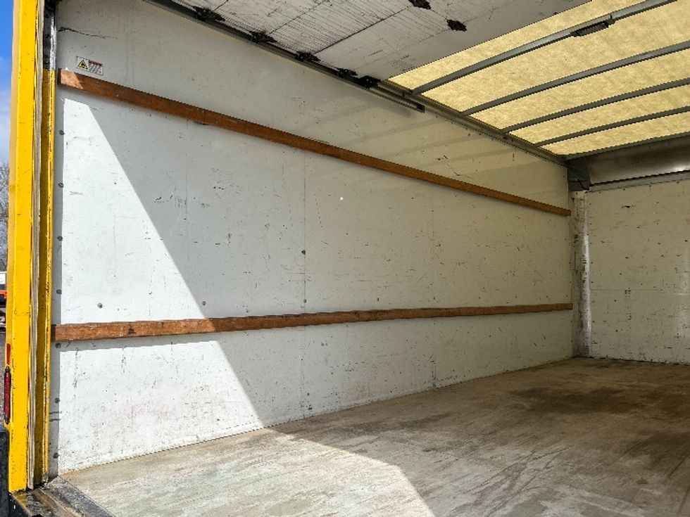 Light Duty Box Truck-Light and Medium Duty Trucks-GMC-2021-Savana G33903-Kalamazoo-MI-90,205\n\t\tmiles-$ 27,000 - Image 11