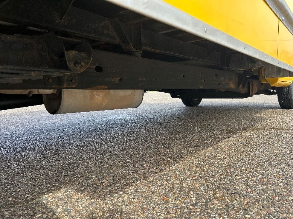 Light Duty Box Truck-Light and Medium Duty Trucks-GMC-2021-Savana G33903-Kalamazoo-MI-90,205\n\t\tmiles-$ 27,000 - Image 14