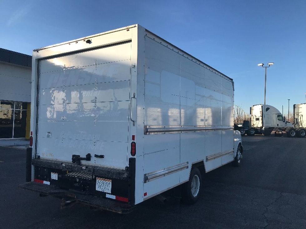 Light Duty Box Truck-Light and Medium Duty Trucks-GMC-2021-Savana G33903-Kansas City-MO-105,545\n\t\tmiles-$ 29,250 - Image 12