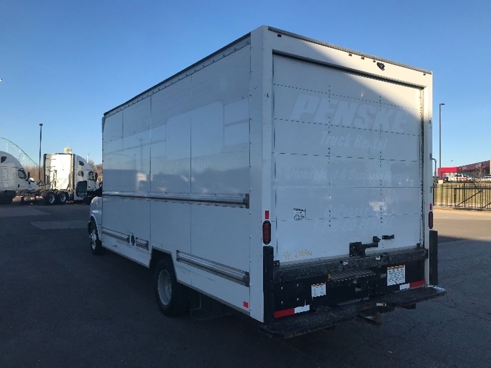 Light Duty Box Truck-Light and Medium Duty Trucks-GMC-2021-Savana G33903-Kansas City-MO-105,545\n\t\tmiles-$ 29,250 - Image 6