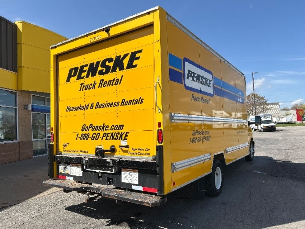 Light Duty Box Truck-Light and Medium Duty Trucks-GMC-2021-Savana G33903-Kansas City-MO-106,705\n\t\tmiles-$ 24,500 - Image 13