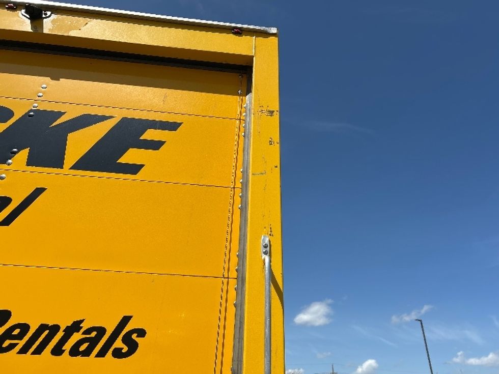 Light Duty Box Truck-Light and Medium Duty Trucks-GMC-2021-Savana G33903-Kansas City-MO-106,705\n\t\tmiles-$ 24,500 - Image 25