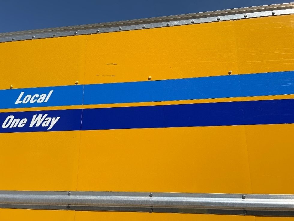 Light Duty Box Truck-Light and Medium Duty Trucks-GMC-2021-Savana G33903-Kansas City-MO-106,705\n\t\tmiles-$ 24,500 - Image 27