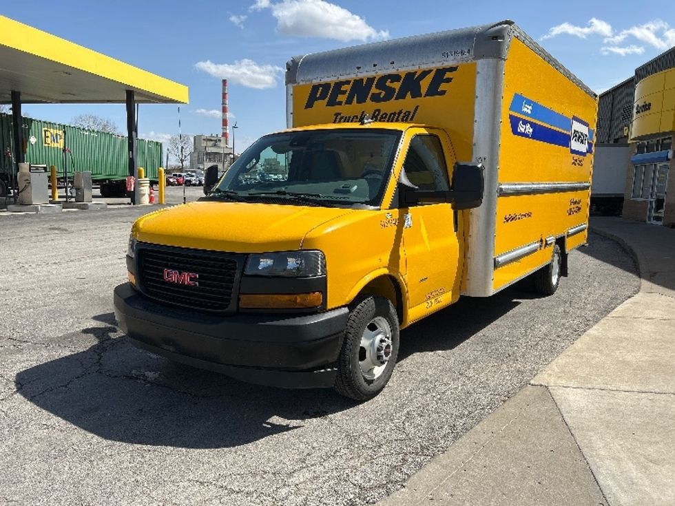 Light Duty Box Truck-Light and Medium Duty Trucks-GMC-2021-Savana G33903-Kansas City-MO-106,705\n\t\tmiles-$ 24,500 - Image 3