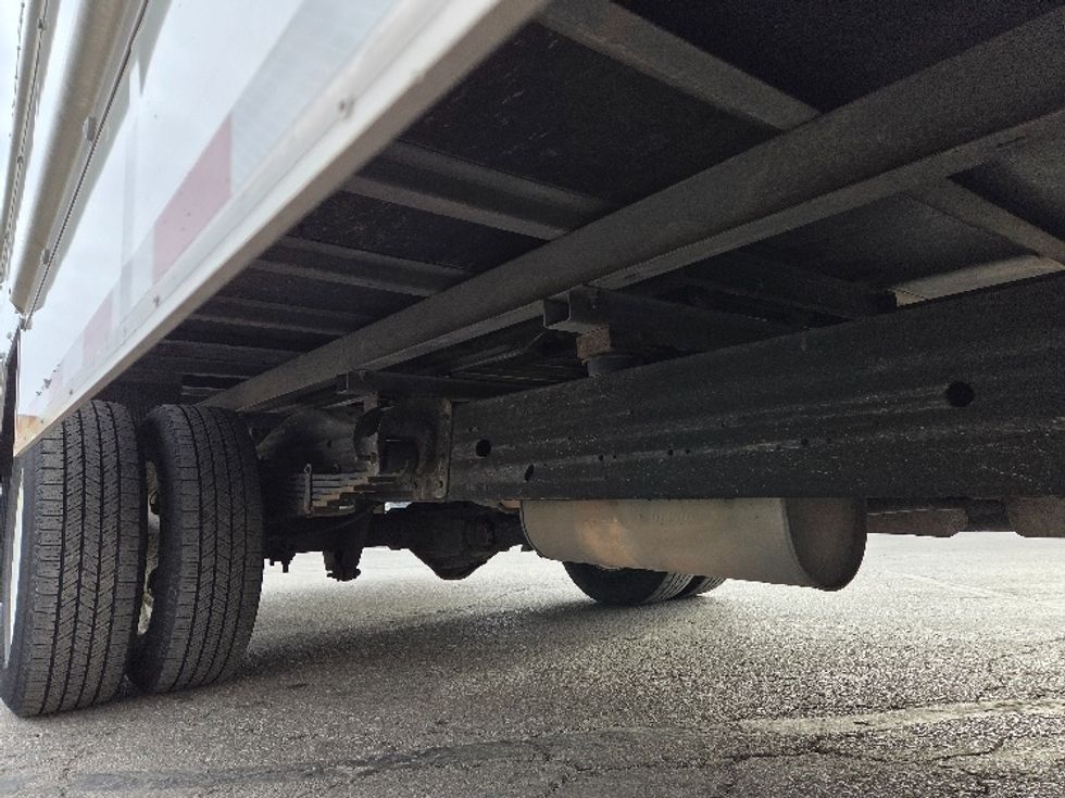 Light Duty Box Truck-Light and Medium Duty Trucks-GMC-2021-Savana G33903-Kansas City-MO-107,485\n\t\tmiles-$ 29,000 - Image 13