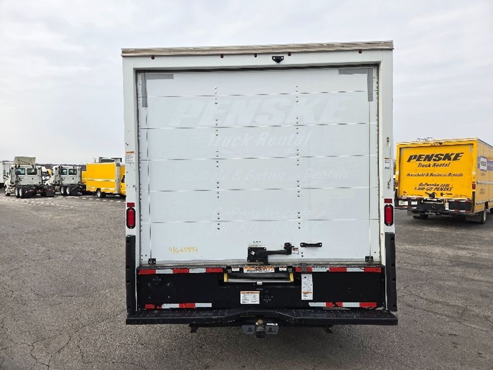 Light Duty Box Truck-Light and Medium Duty Trucks-GMC-2021-Savana G33903-Kansas City-MO-107,485\n\t\tmiles-$ 29,000 - Image 7