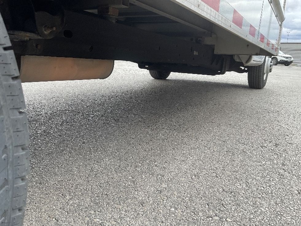 Light Duty Box Truck-Light and Medium Duty Trucks-GMC-2021-Savana G33903-Kansas City-MO-117,062\n\t\tmiles-$ 28,000 - Image 13