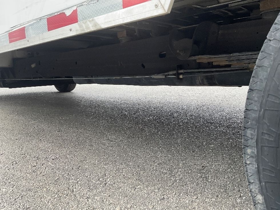 Light Duty Box Truck-Light and Medium Duty Trucks-GMC-2021-Savana G33903-Kansas City-MO-117,062\n\t\tmiles-$ 28,000 - Image 5