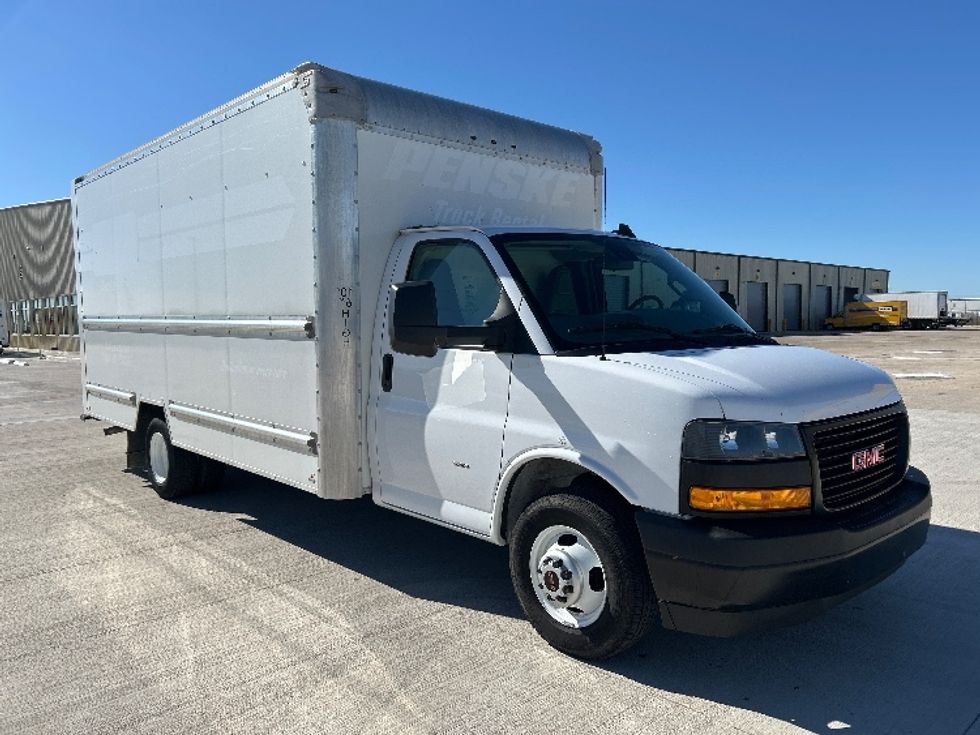 Light Duty Box Truck-Light and Medium Duty Trucks-GMC-2021-Savana G33903-Katy-TX-104,843\n\t\tmiles-$ 28,750 - Image 1
